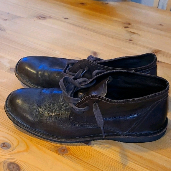 John Varvatos Portland Chukkas